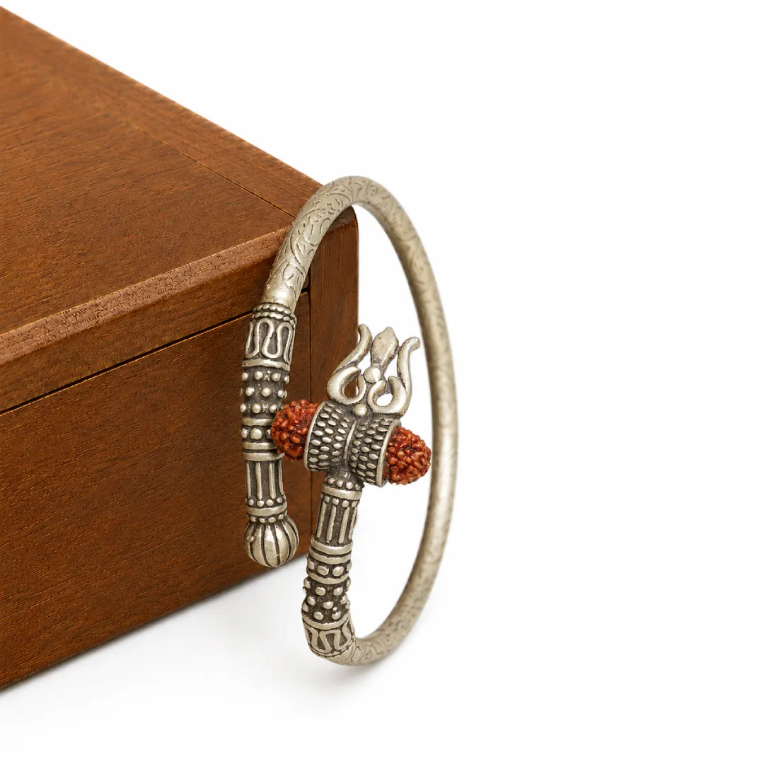 Gents Silver kada